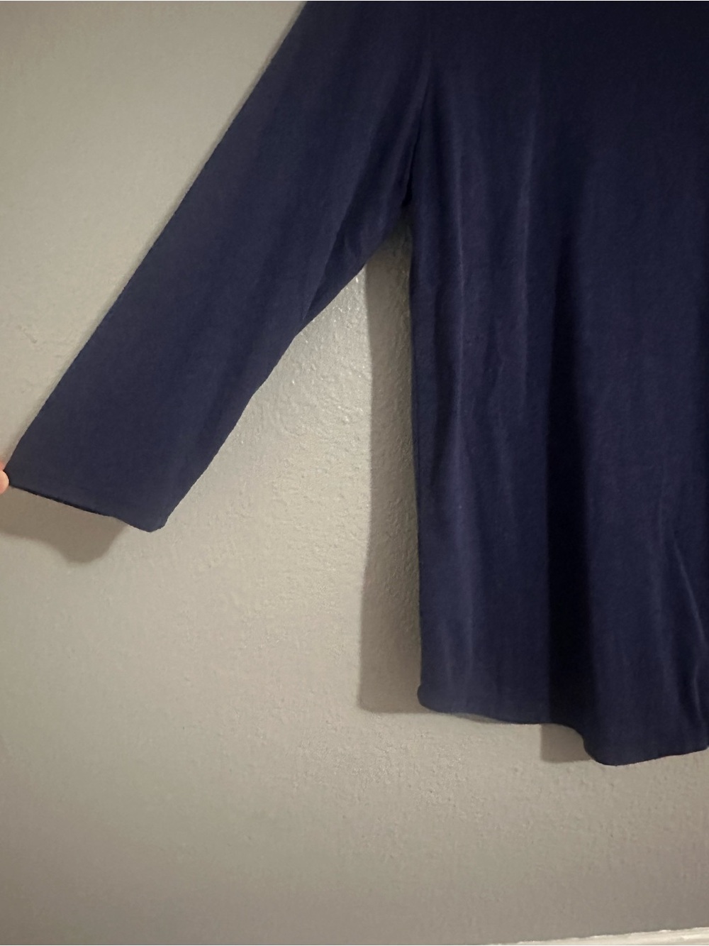 Knapp Studio Classic Navy Scoop Neck Women's Top size large - Picture 3 of 4